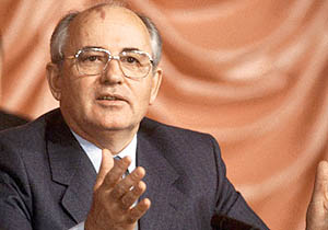 غورباتشوف یحذر من حرب کبیرة فی اوروبا بسبب اوکرانیا